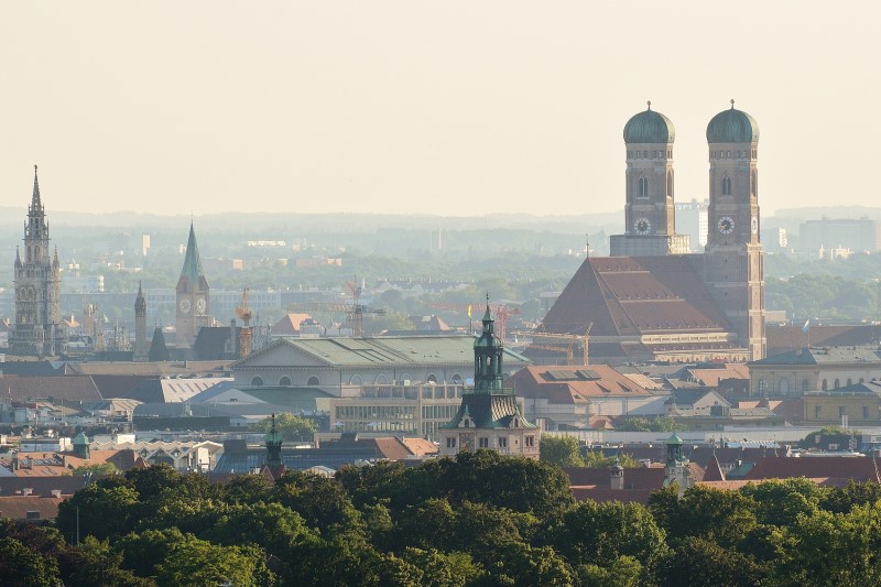 München - Blick auf Frauenkirche